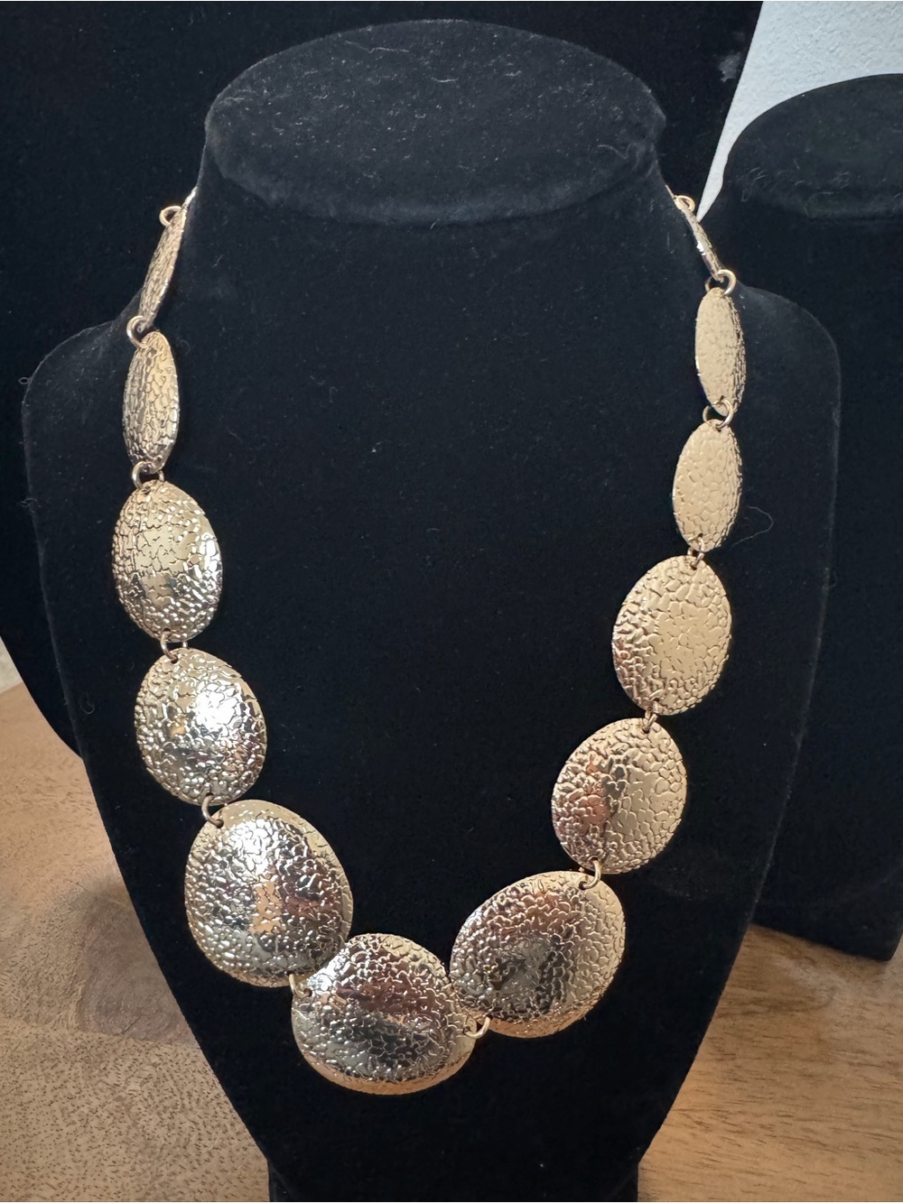 Hammered Oval Statement Necklace in Gold